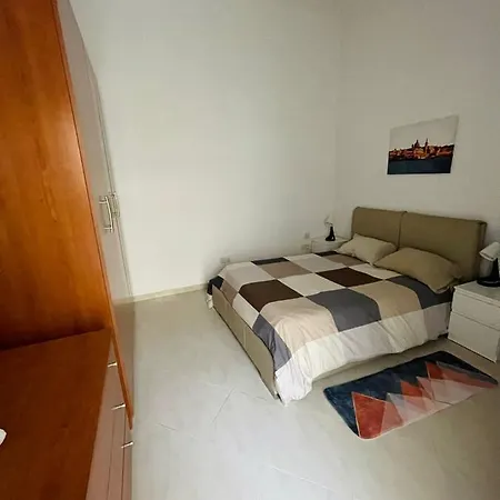 Modern & Spacious 3 Bedroom Maisonette - Normandy Pembroke